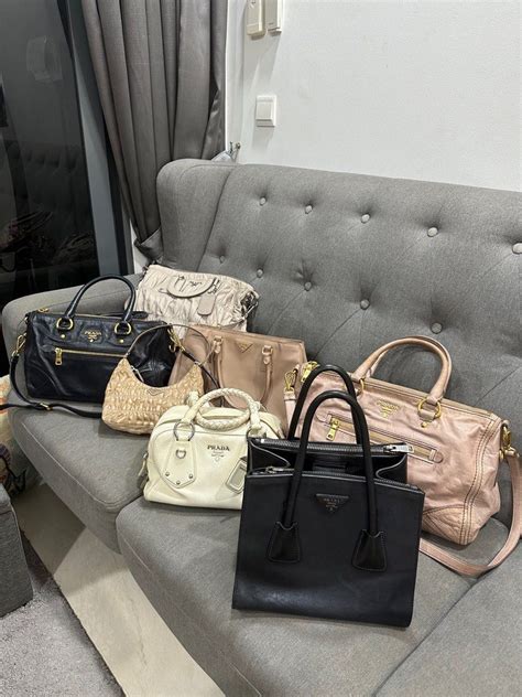 prada bags clearance